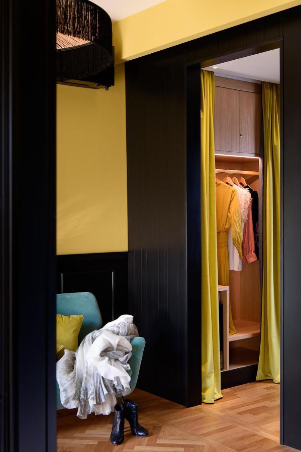 Velona'S Jungle Luxury Suites ฟลอเรนซ์ ภายนอก รูปภาพ