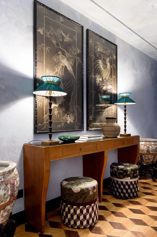 Velona'S Jungle Luxury Suites ฟลอเรนซ์ ภายนอก รูปภาพ