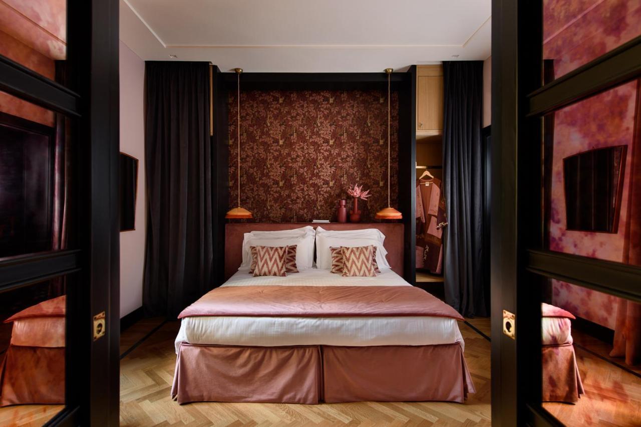 Velona'S Jungle Luxury Suites ฟลอเรนซ์ ภายนอก รูปภาพ