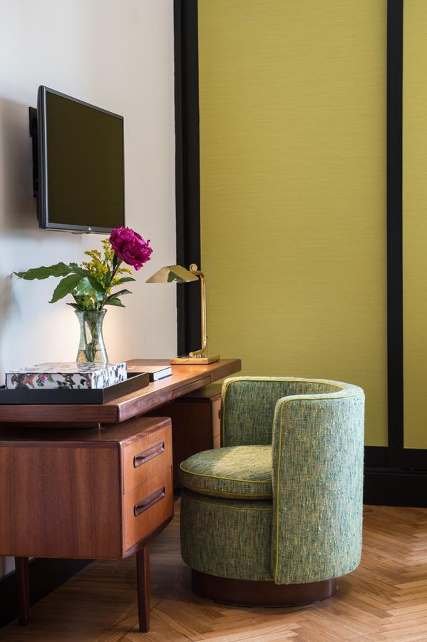 Velona'S Jungle Luxury Suites ฟลอเรนซ์ ภายนอก รูปภาพ
