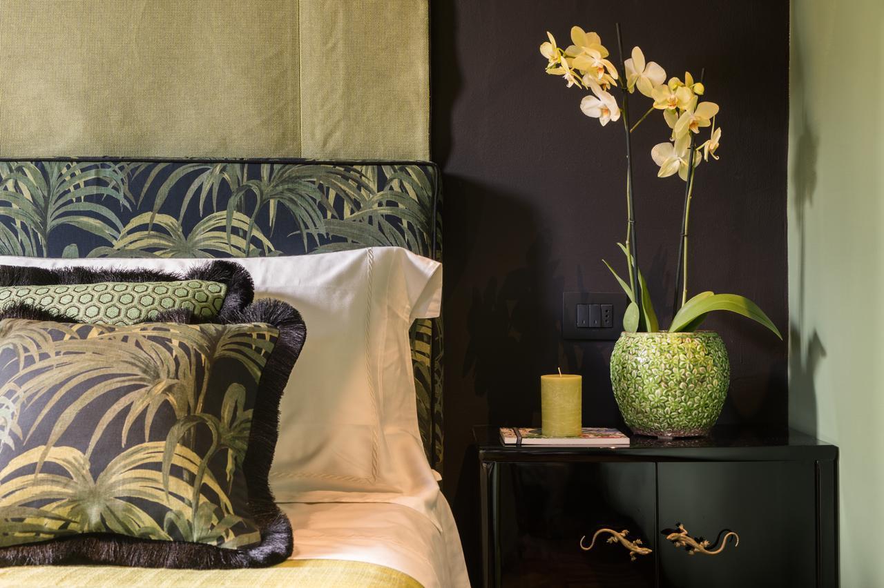 Velona'S Jungle Luxury Suites ฟลอเรนซ์ ภายนอก รูปภาพ
