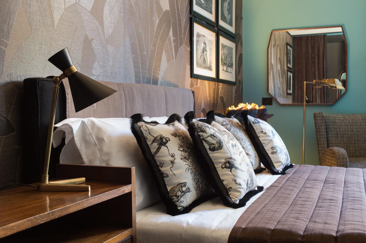 Velona'S Jungle Luxury Suites ฟลอเรนซ์ ภายนอก รูปภาพ
