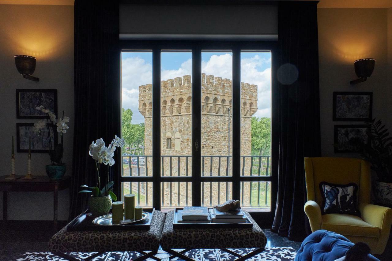 Velona'S Jungle Luxury Suites ฟลอเรนซ์ ภายนอก รูปภาพ